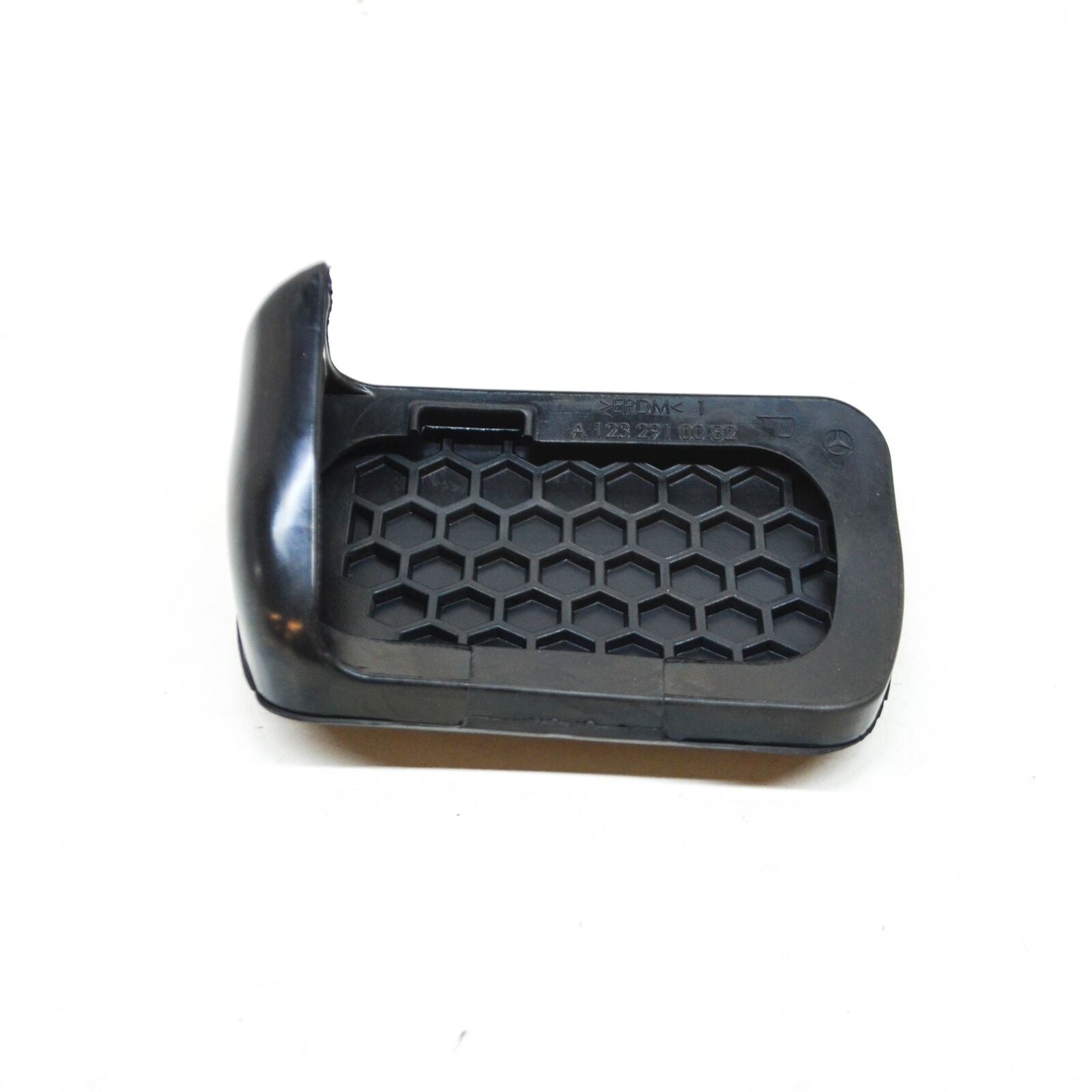 NEW MERCEDES-BENZ B-CLASS W245 BRAKE PEDAL RUBBER PAD A1232910082 2010 ORIGINAL