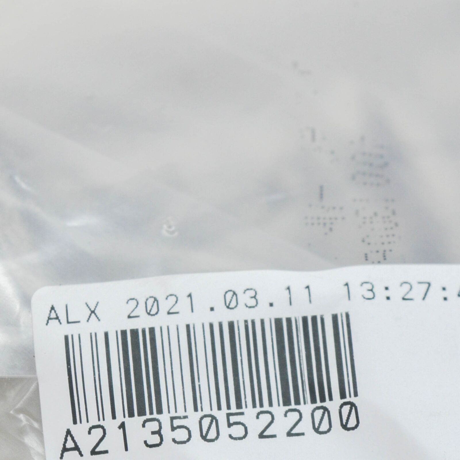 NEW MB E W213 FRONT RIGHT LOWER RADIATOR BRACKET MOUNT A2135052200 ORIGINAL