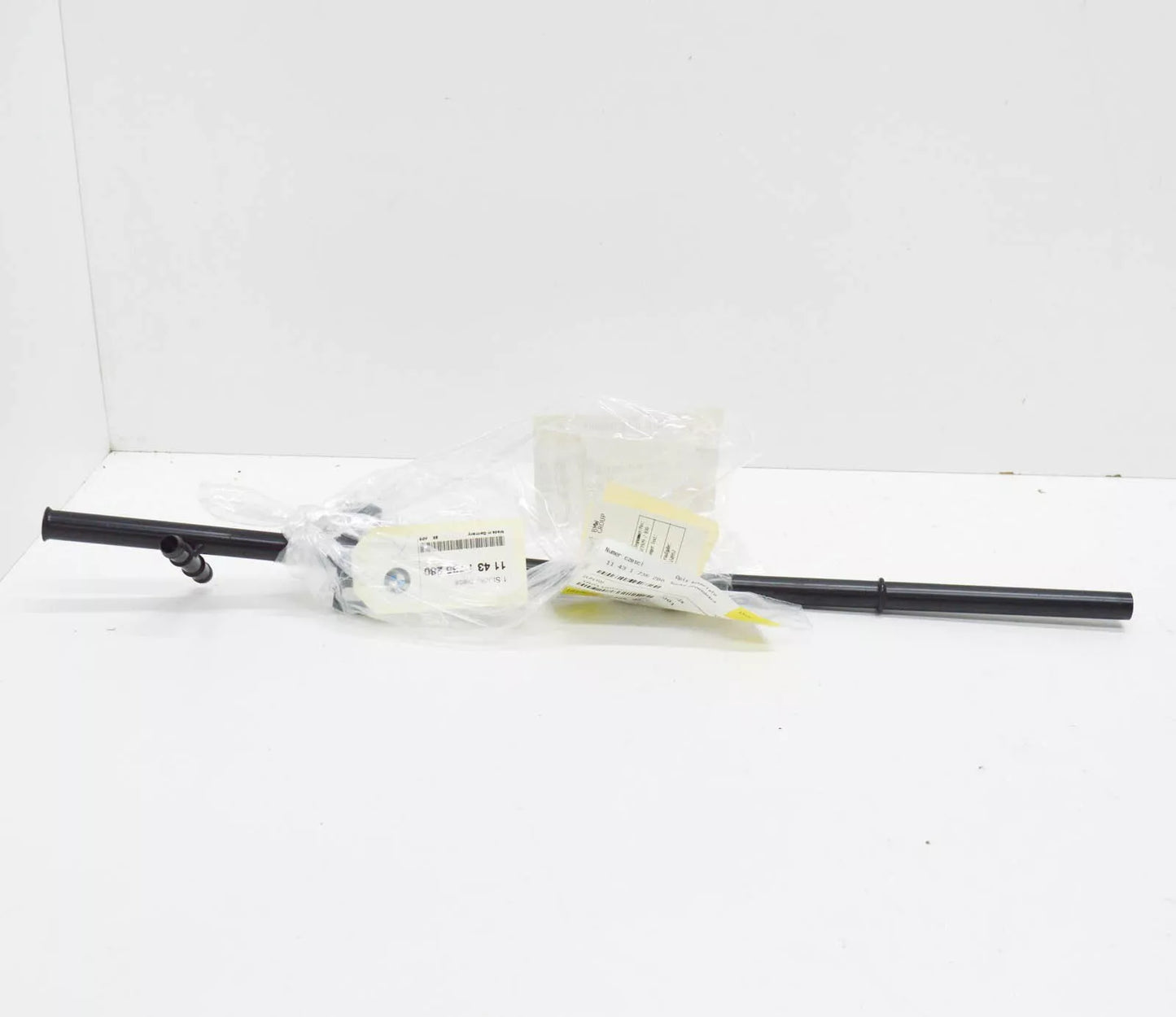 NEW BMW 5 E34 ENGINE OIL DIPSTICK GUIDE TUBE 11431735280 1735280 ORIGINAL