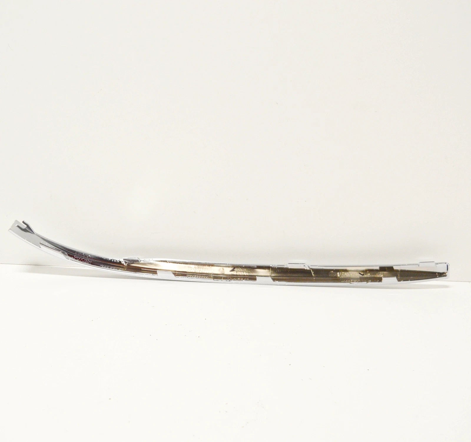 NEW BMW 7 F01 FRONT BUMPER RIGHT MOLDING TRIM 51117295272 7295272 2015 ORIGINAL