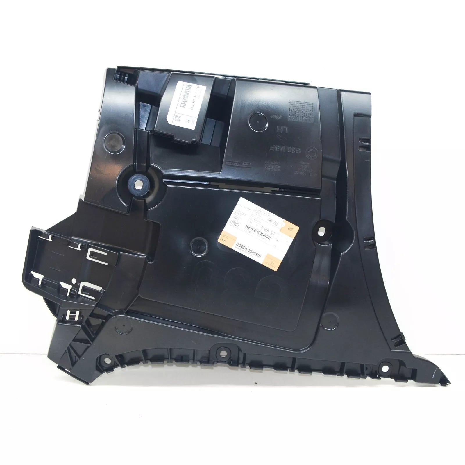 NEW BMW 5 G30 M REAR LEFT BUMPER BRACKET GUIDE 51128066721 ORIGINAL