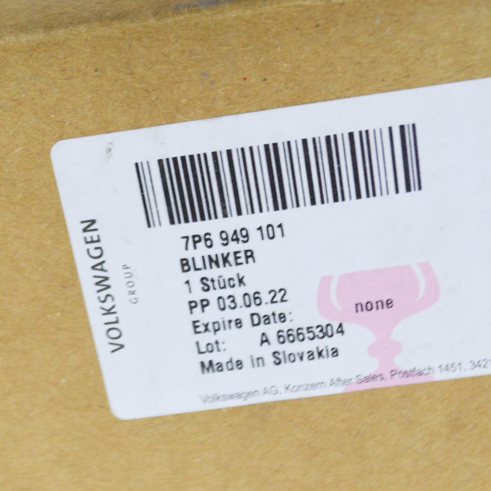 NEW VW TOUAREG 7P FRONT LEFT MIRROR TURN SIGNAL INDICATOR 7P6949101 ORIGINAL