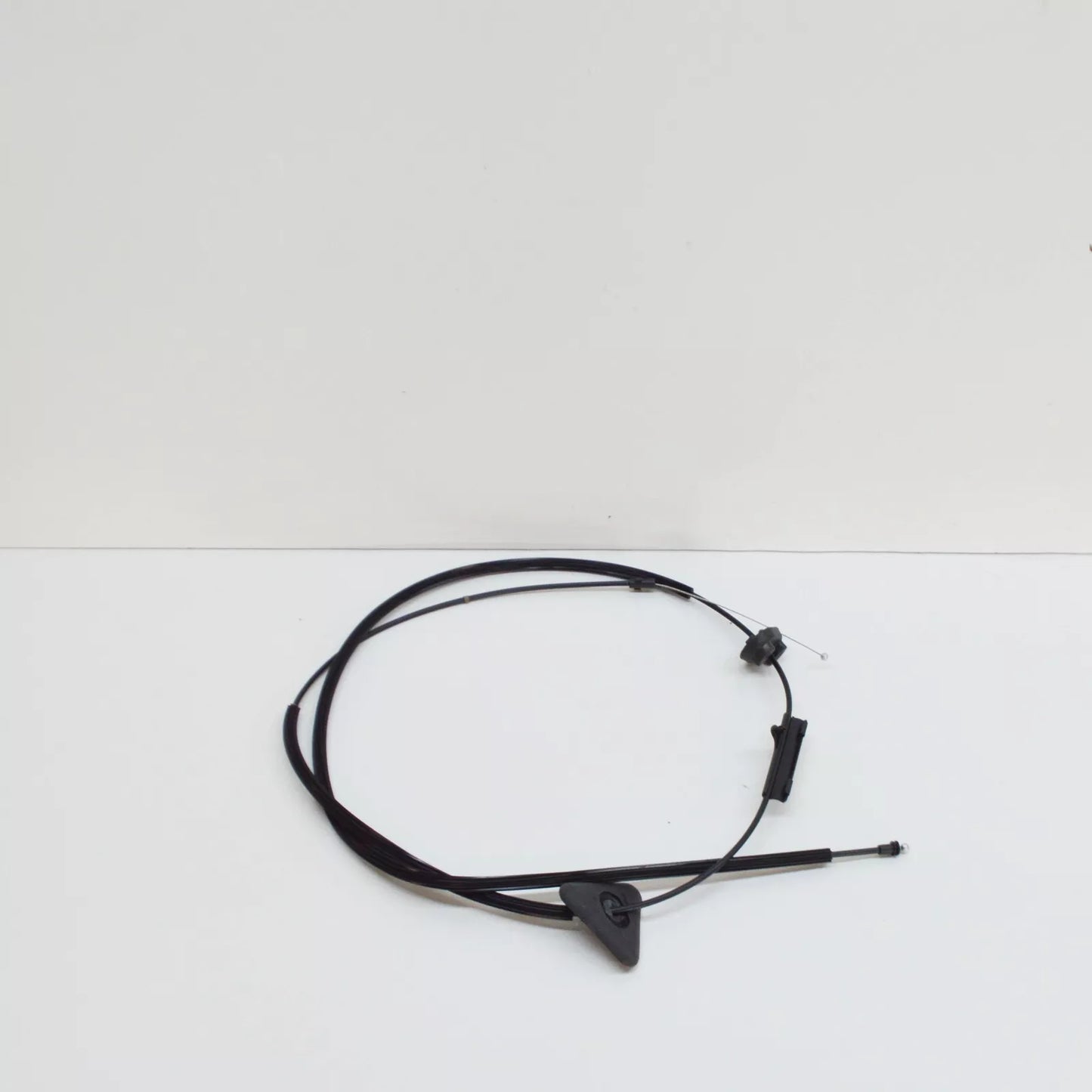 NEW AUDI TT 8J REAR DECK LID RELEASE CABLE 8J7880701A ORIGINAL