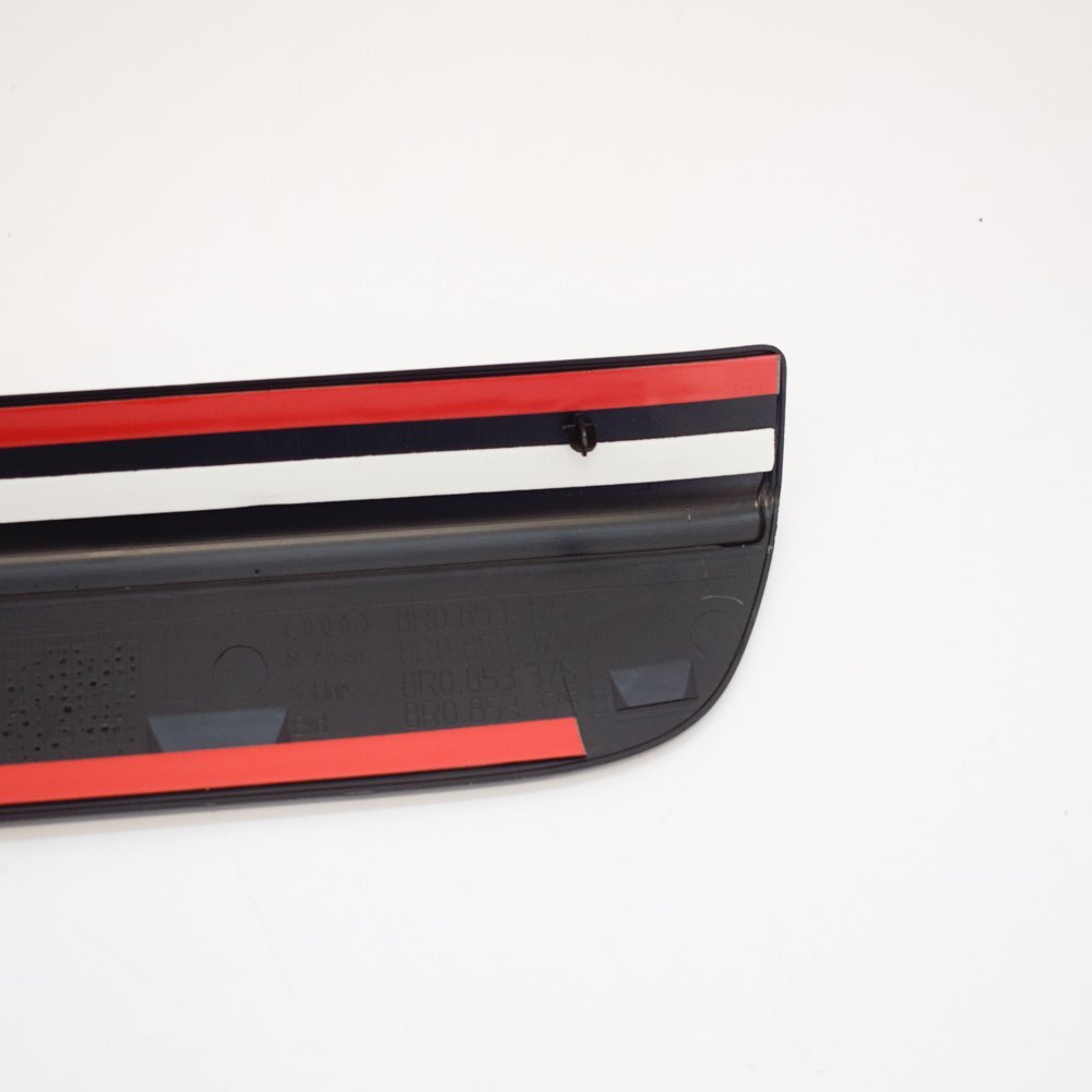 NEW AUDI Q5 8R S-LINE REAR LEFT DOOR SILL PLATE TRIM 	8R0853375C01C ORIGINAL