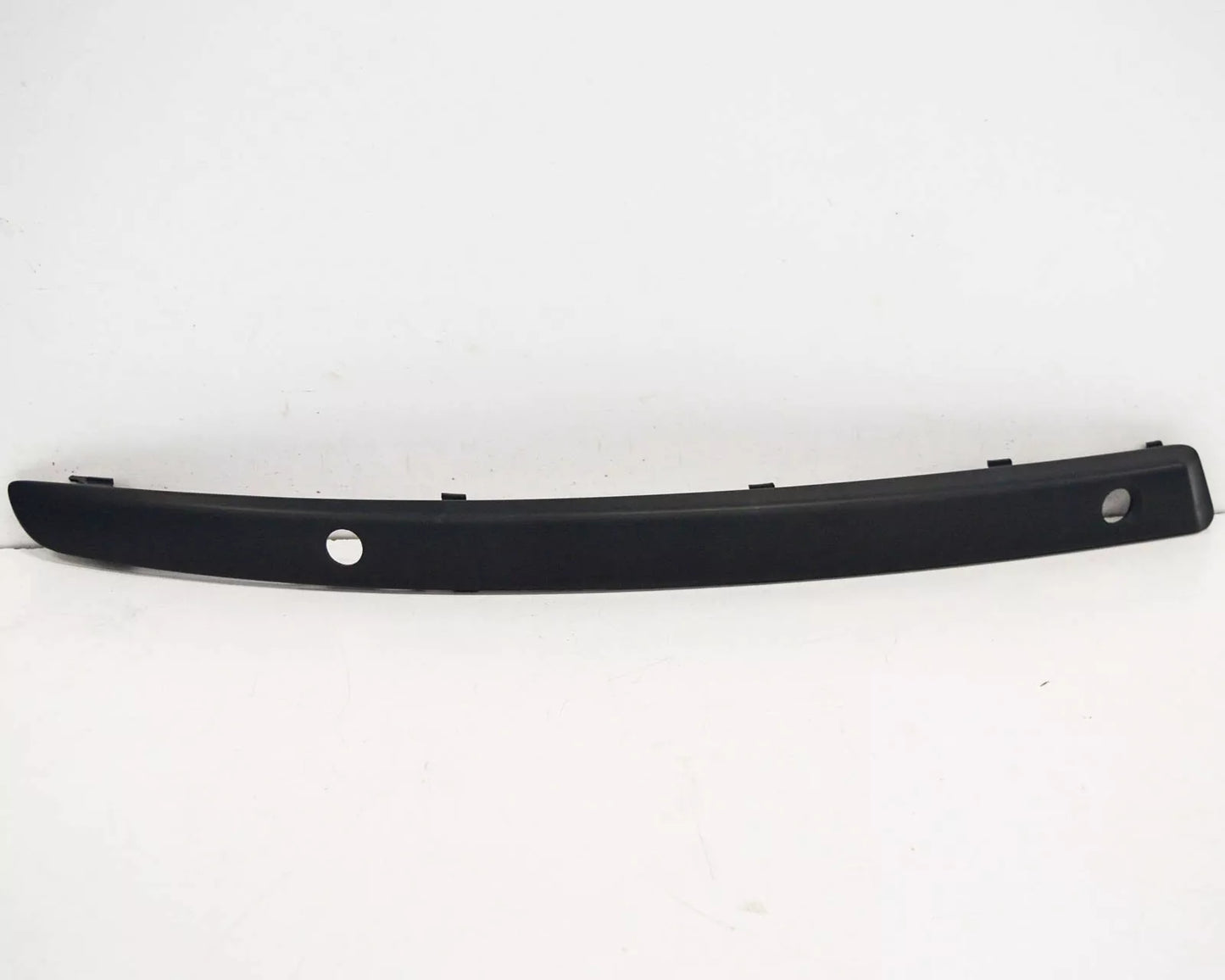 NEW BMW 1 E81 FRONT BUMPER RIGHT RUBBER STRIP PDC 51117185134 ORIGINAL