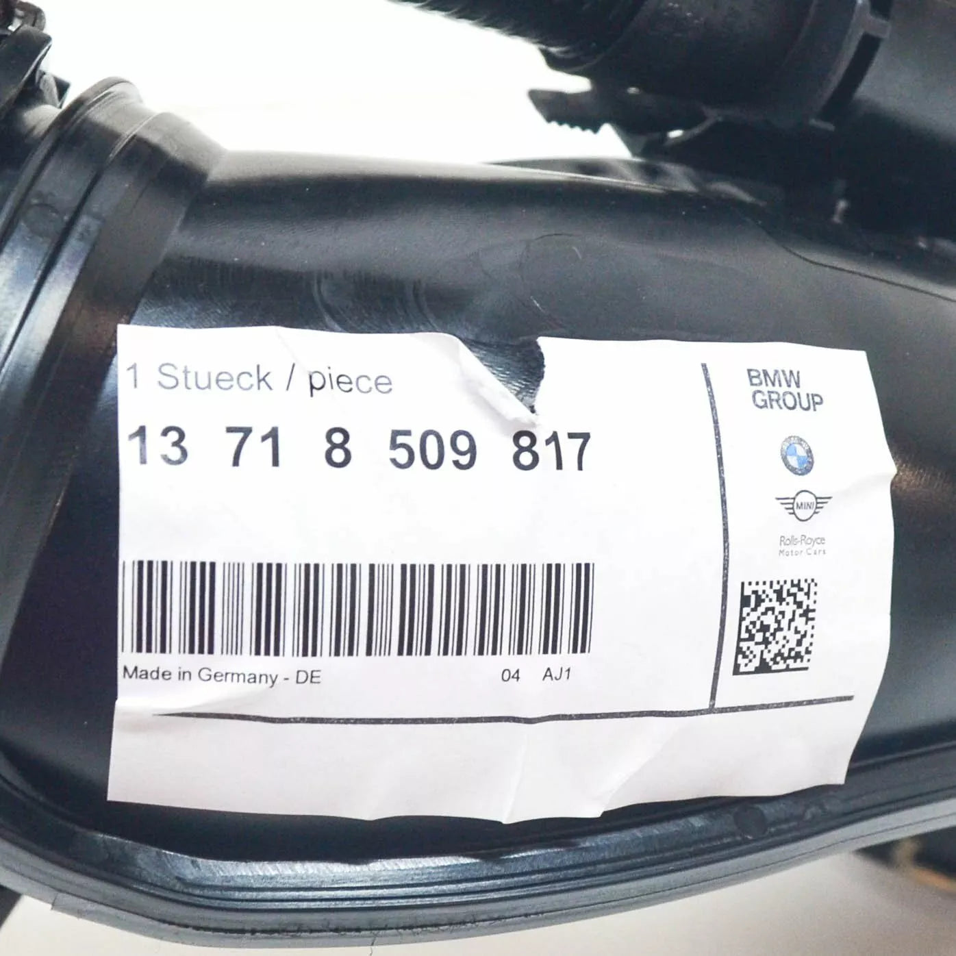 NEW BMW 3 GT F34 INTAKE SILENCER FILTERED AIR PIPE 13718509817 ORIGINAL