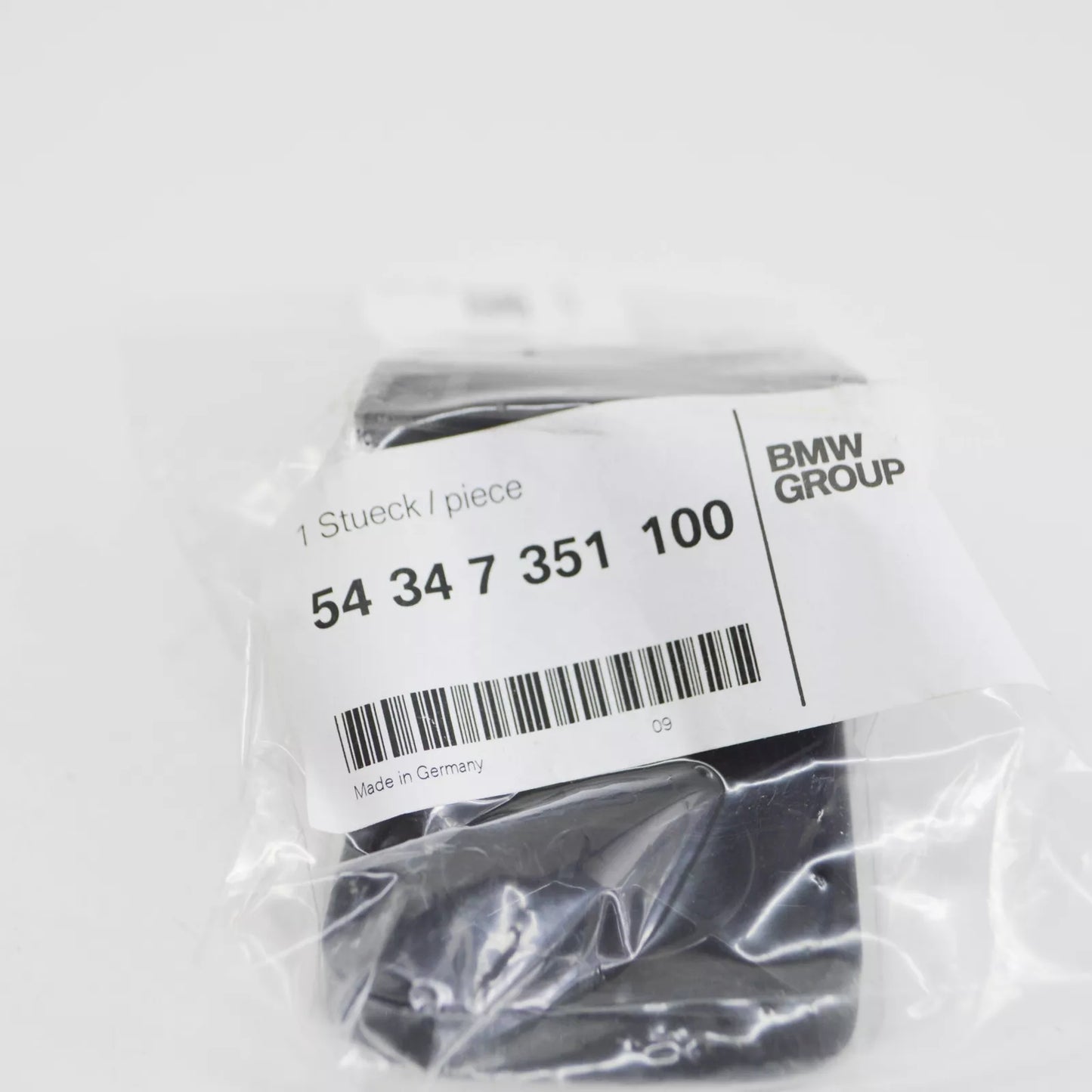 NEW BMW 4 F33, F83 RIGHT WIND DEFLECTOR TOP STOP 54347351100 7351100 ORIGINAL