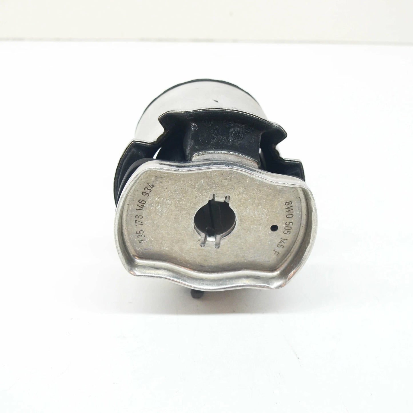 NEW AUDI A5 SPORTBACK 8W6 REAR BONDED RUBBER BUSH 8W0505145F ORIGINAL