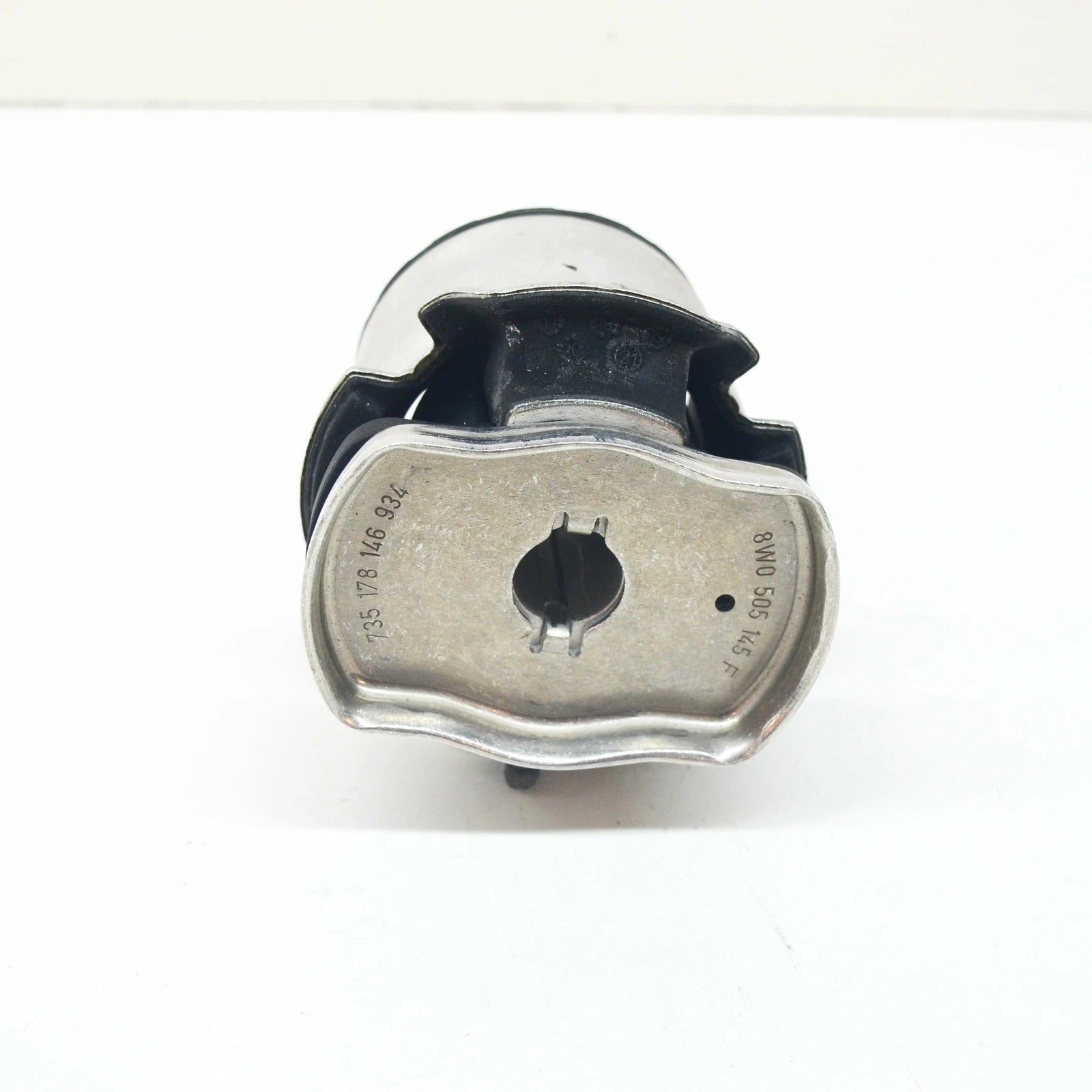 NEW AUDI A5 SPORTBACK 8W6 REAR BONDED RUBBER BUSH 8W0505145F ORIGINAL