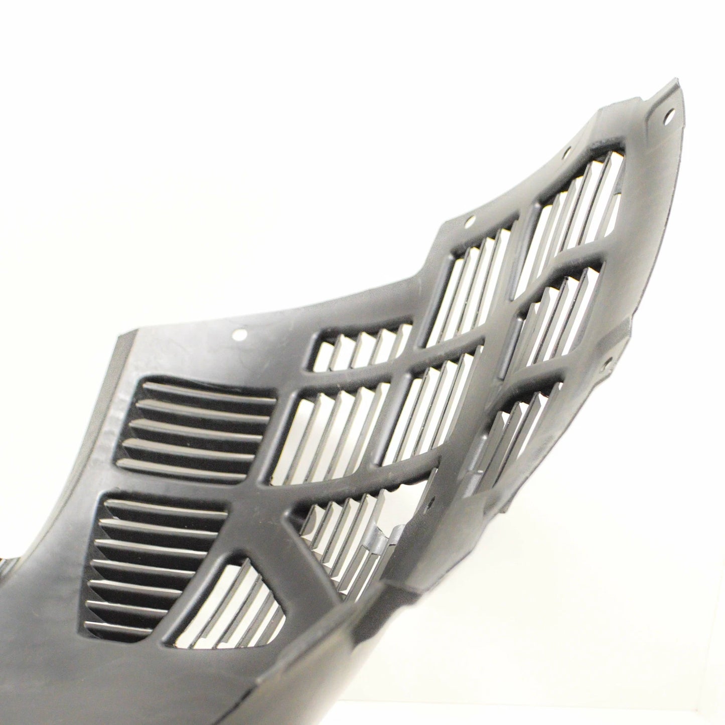 NEW AUDI R8 42 FRONT LEFT FENDER LINER SPLASH SHIELD 420821171F 2015