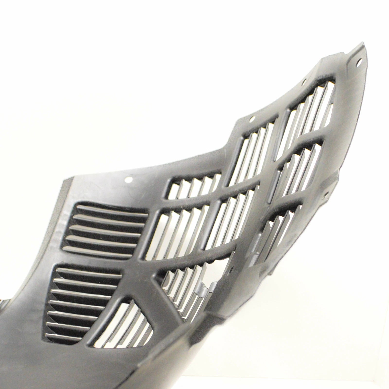 NEW AUDI R8 42 FRONT LEFT FENDER LINER SPLASH SHIELD 420821171F 2015