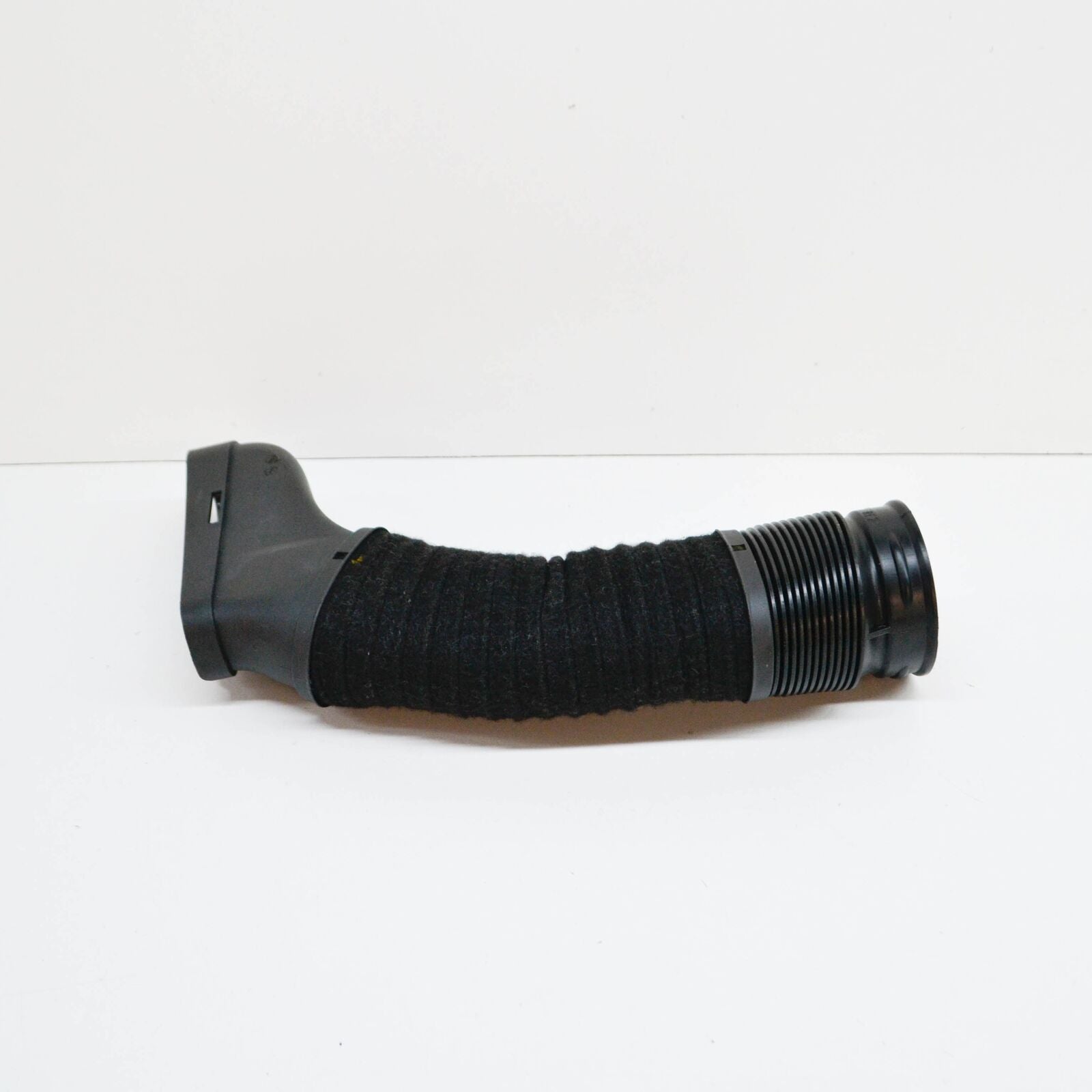 NEW MB E-CLASS W212 RIGHT AIR INTAKE HOSE A2720903682 3.5 PETROL ORIGINAL