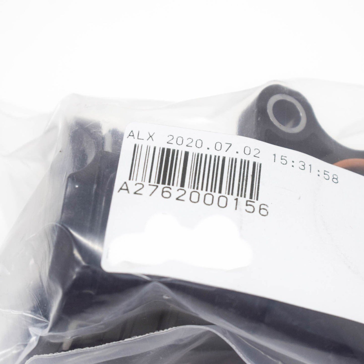 NEW MERCEDES BENZ ML W166 COOLANT INLET CONNECTION A2762000156 ORIGINAL