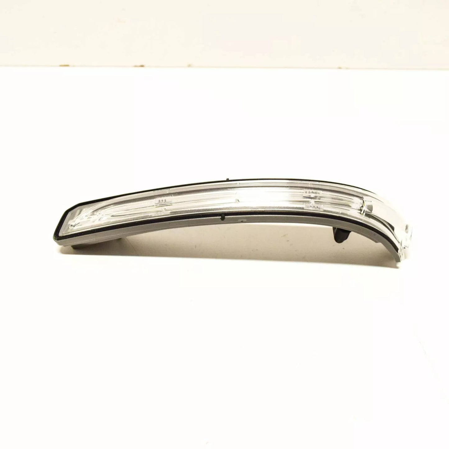 NEW MERCEDES BENZ A CLASS W169 RIGHT MIRROR TURN SIGNAL A1698201221