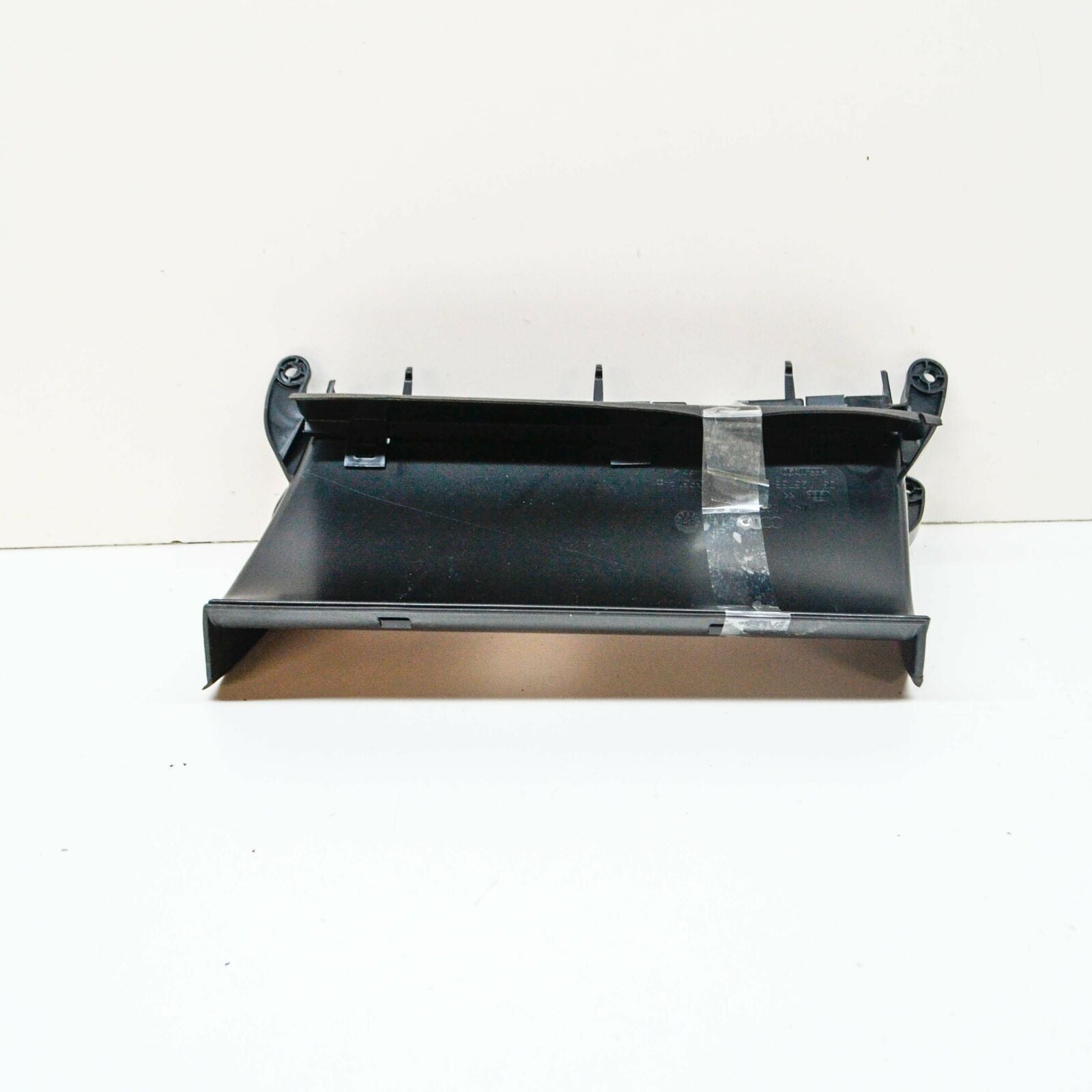 NEW AUDI A6 C8 FRONT RIGHT AIR INTAKE DUCT 4K0129510B ORIGINAL