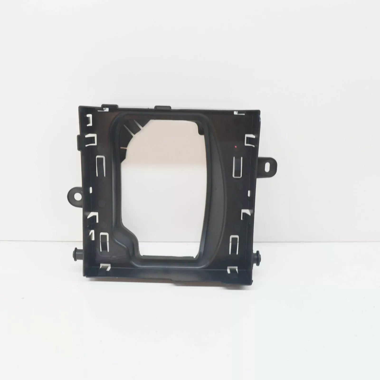 NEW MERCEDES-BENZ A-CLASS W176 AIR DUCT SEGMENT A1765001000