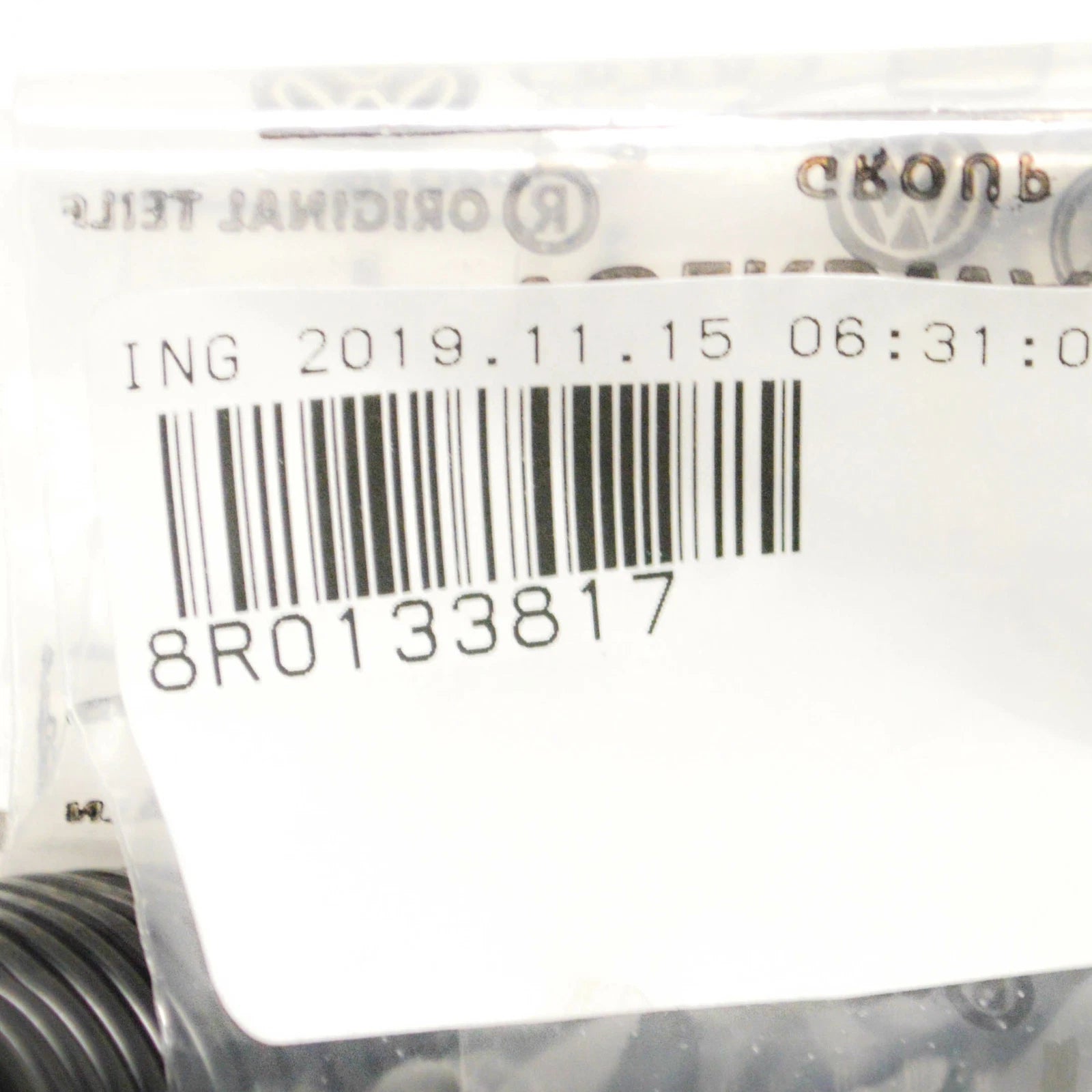 NEW AUDI Q5 8R SECONDARY AIR CONNECTING PIPE HOSE 8R0133817