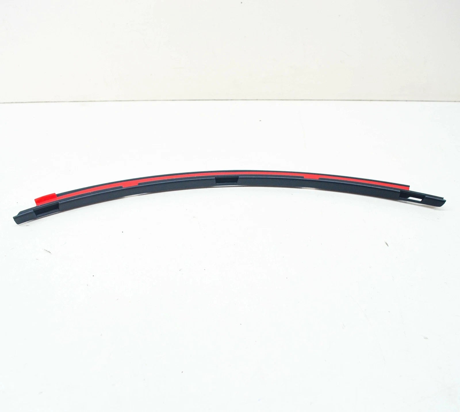 NEW MERCEDES-BENZ GLE W166 REAR RIGHT ARCH INNER COVER A1668849822 ORIGINAL