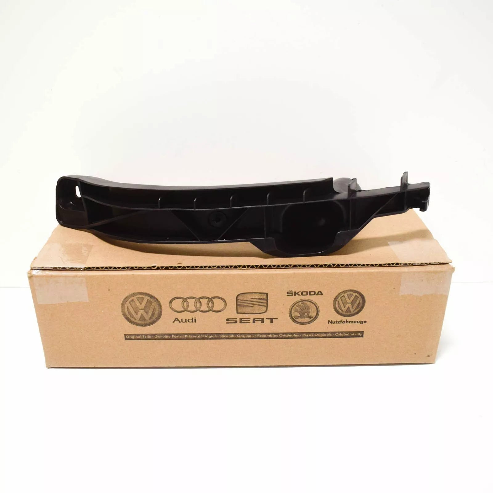 NEW VOLKSWAGEN GOLF MK5 FRONT BUMPER LEFT GUIDE 1K0807889B ORIGINAL