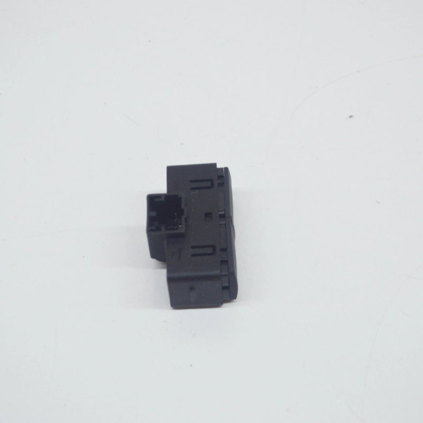 NEW AUDI A8 4E FLAP LOCK CONTROL SWITCH 4E09598315PR ORIGINAL