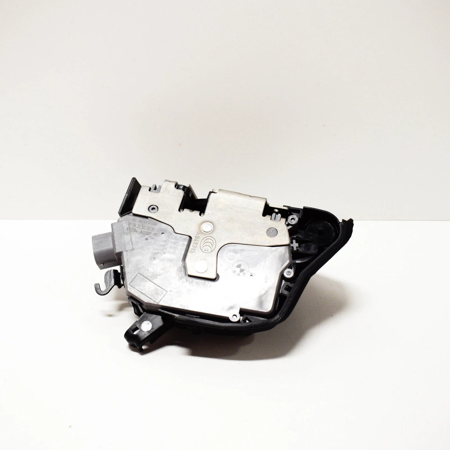 NEW BMW X5 E53 FRONT LEFT DOOR LOCK LHD 51218402537 8402537 ORIGINAL