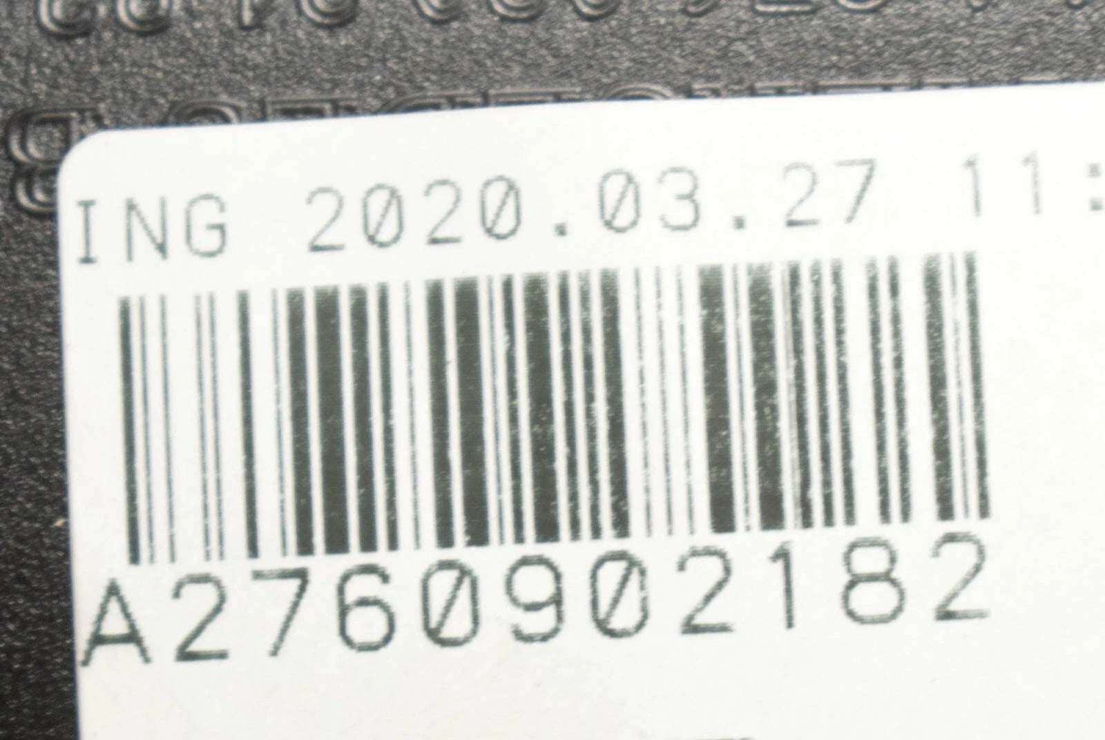 NEW MERCEDES-BENZ E-CLASS C207 AIR INTAKE TUBE HOSE A2760902182