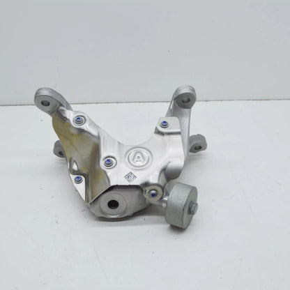 NEW BMW 4 COUPE G22 ENGINE RIGHT SIDE BRACKET 22119470132 ORIGINAL