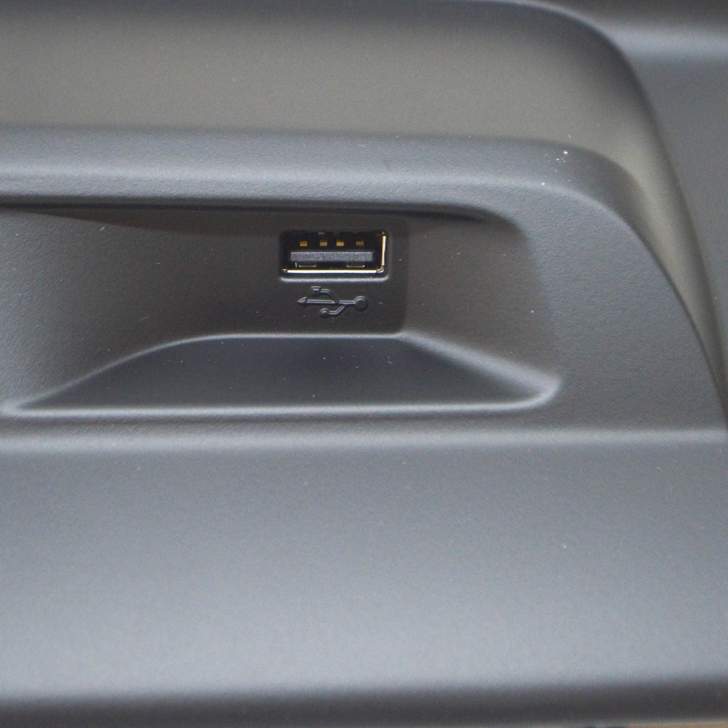 new bmw x3 f25 centerstack lower cover panel trim rhd 51459386912 original