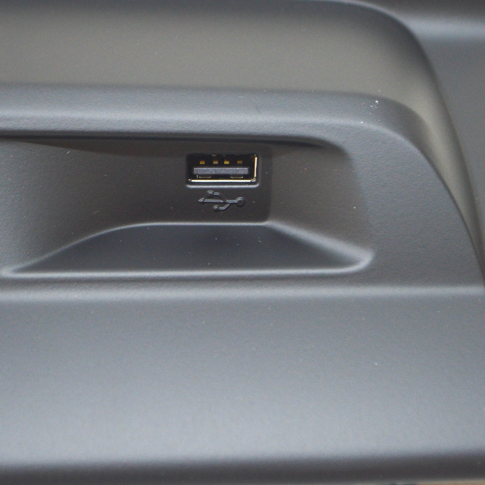 new bmw x3 f25 centerstack lower cover panel trim rhd 51459386912 original