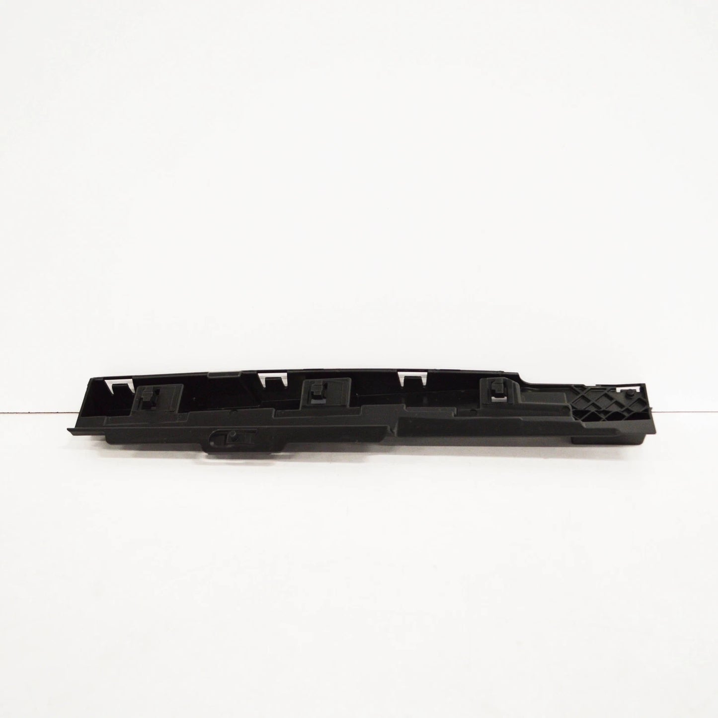 NEW BMW 3 F30 RIGHT DOOR SILL SUPPORTING LEDGE COVER 51777256920 ORIGINAL