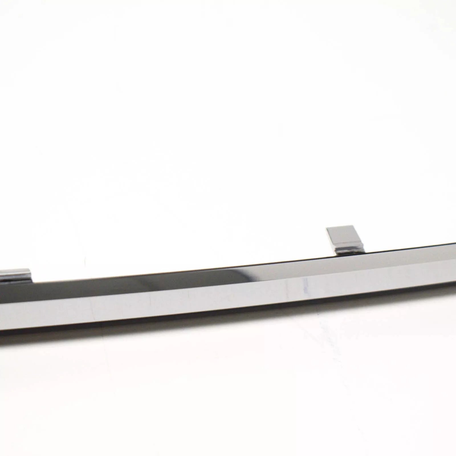 NEW BMW 3 TOURING F31 REAR BUMPER CENTER CHROME TRIM STRIP 51127289755 ORIGINAL