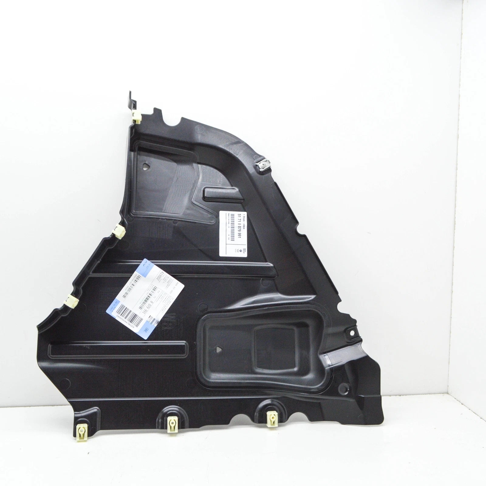 NEW BMW M8 CABRIO F91 FRONT LEFT FENDER LINER EXTENSION 51718079991 ORIGINAL