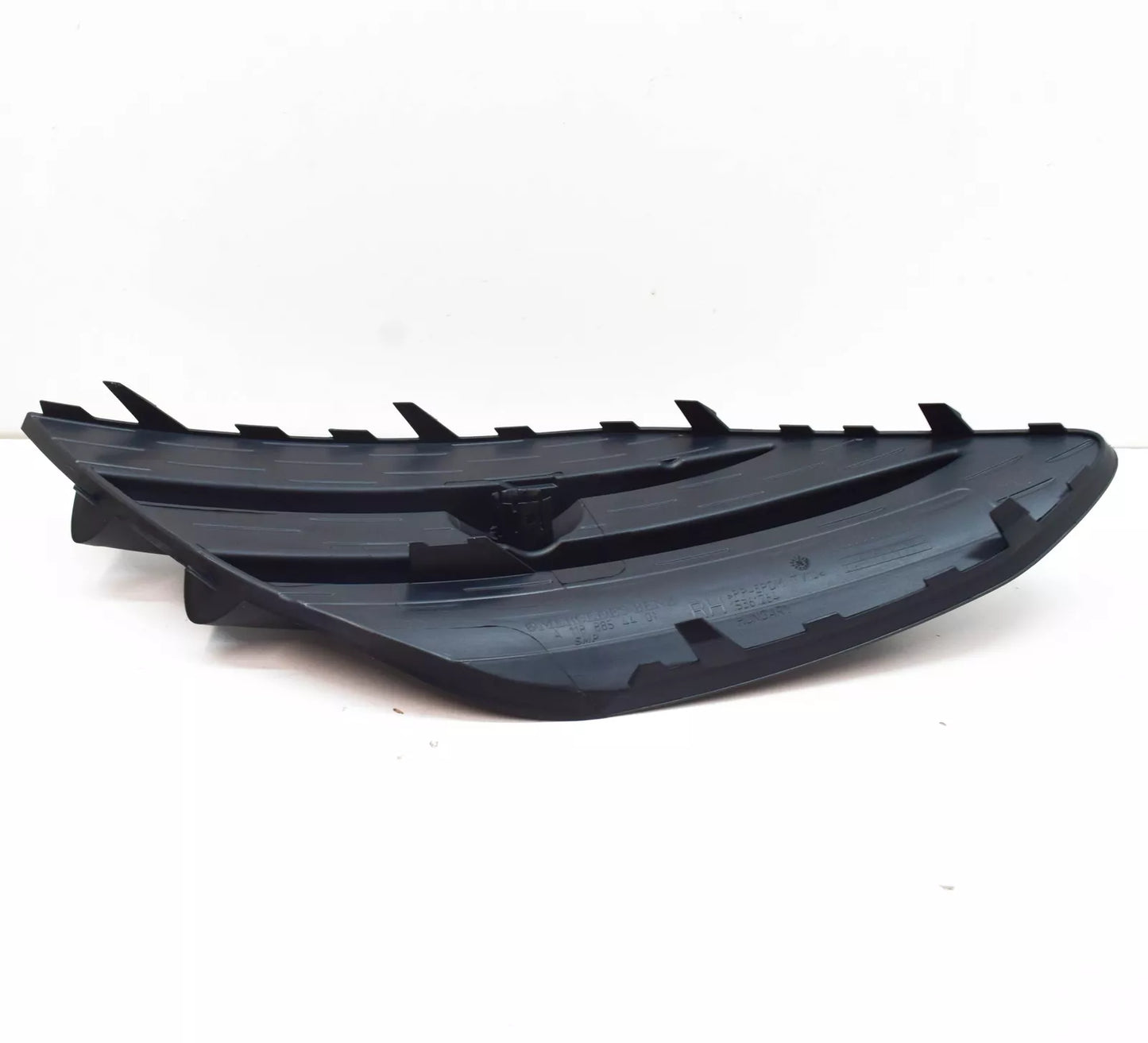 NEW MERCEDES-BENZ CLA COUPE C118 FRONT RIGHT BUMPER GRILLE A1188854401 ORIGINAL