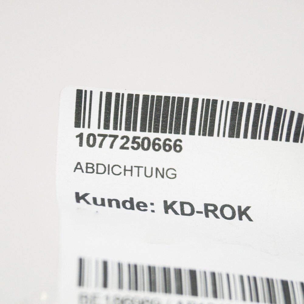 NEW MERCEDES-BENZ SL R107 REAR RIGHT DOOR SEAL STRIP A1077250666 1988 ORIGINAL