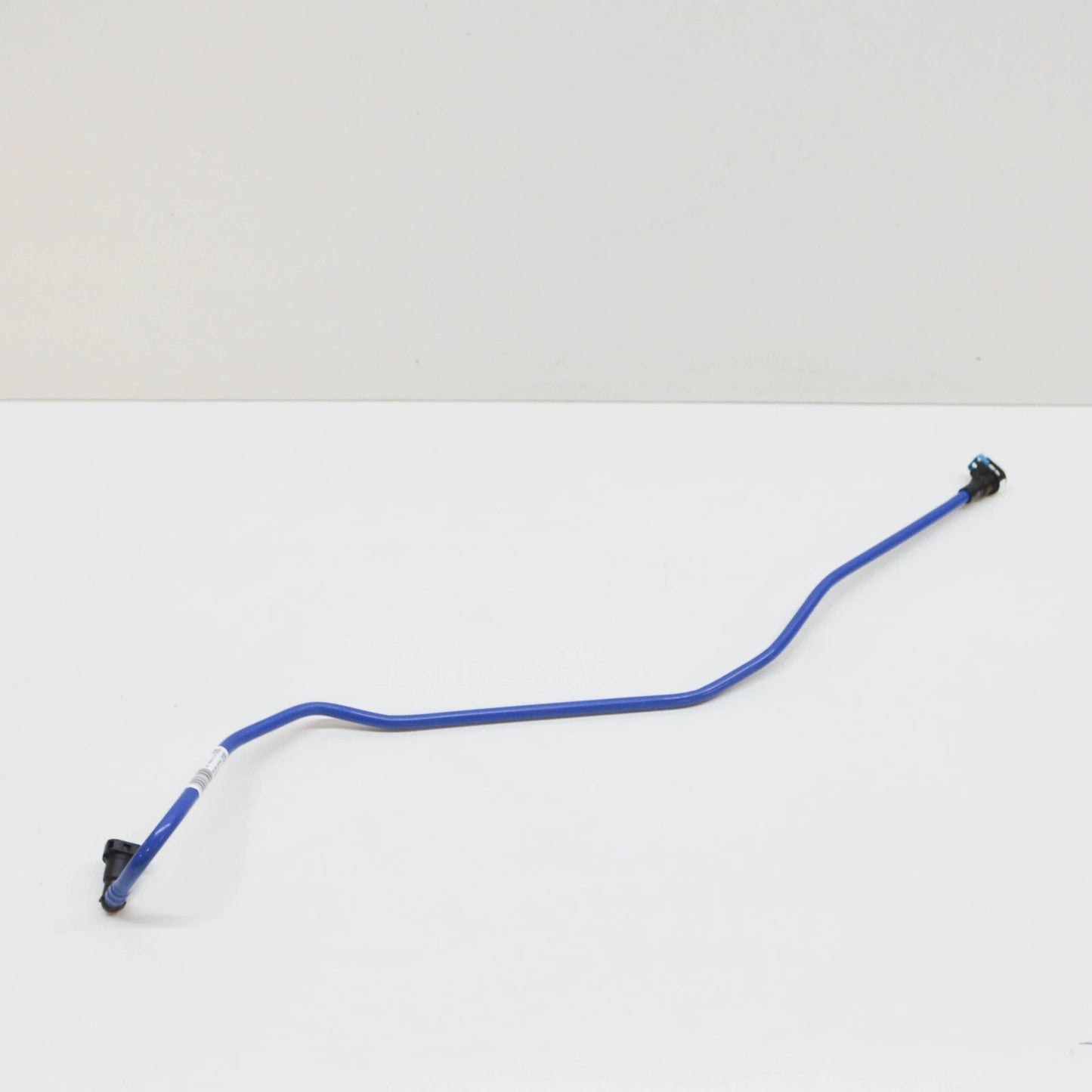 NEW BMW 5 G30 ACTIVATED CHARCOAL FILTER BREATHER LINE 16137483715 ORIGINAL