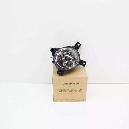 NEW AUDI A3 8P FRONT RIGHT FOG LIGHT 8E0941700E