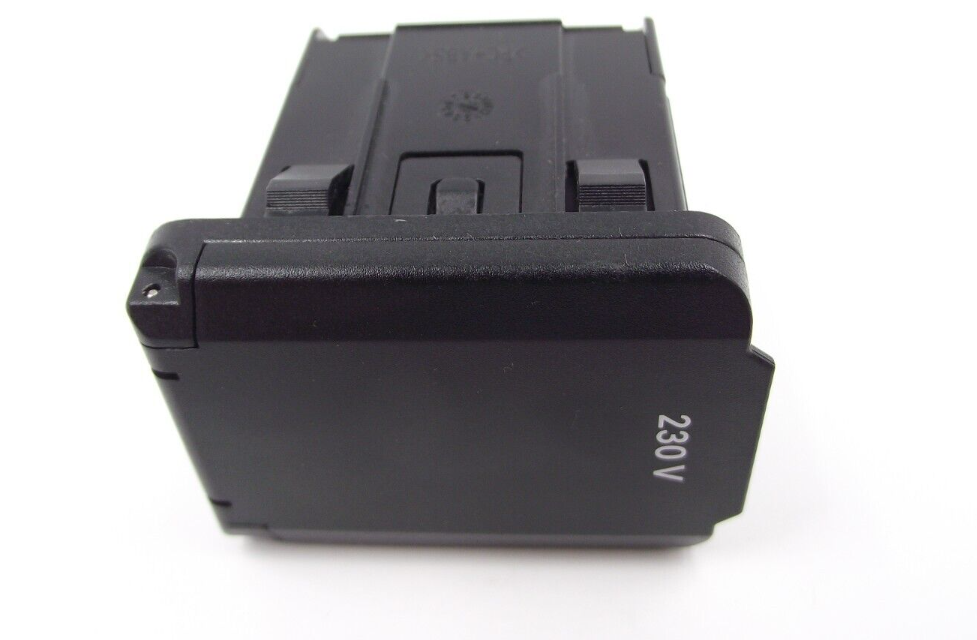 NEW MERCEDES-BENZ GLE W167 SOCKET-OUTLET A0008201705 ORIGINAL