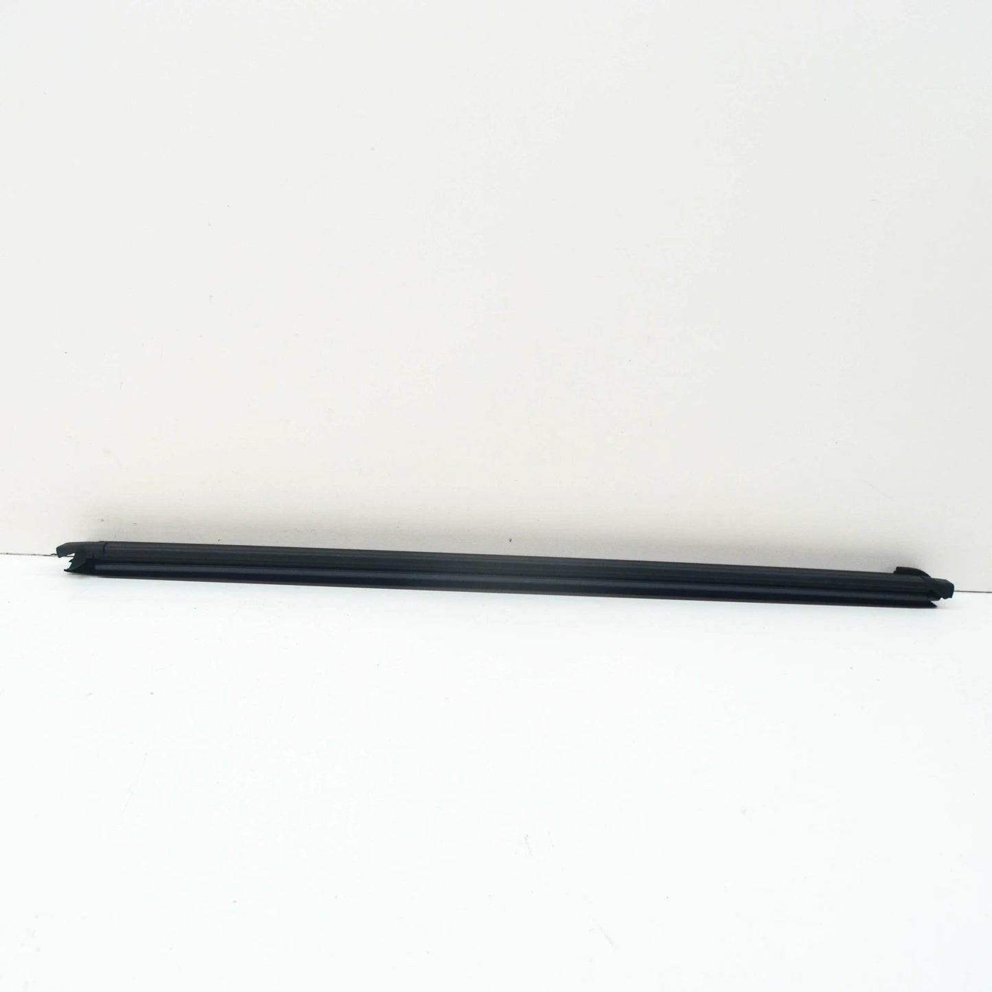 NEW VOLKSWAGEN ID.3 E11 REAR LEFT INNER WINDOW APERTURE SEAL 10A839479