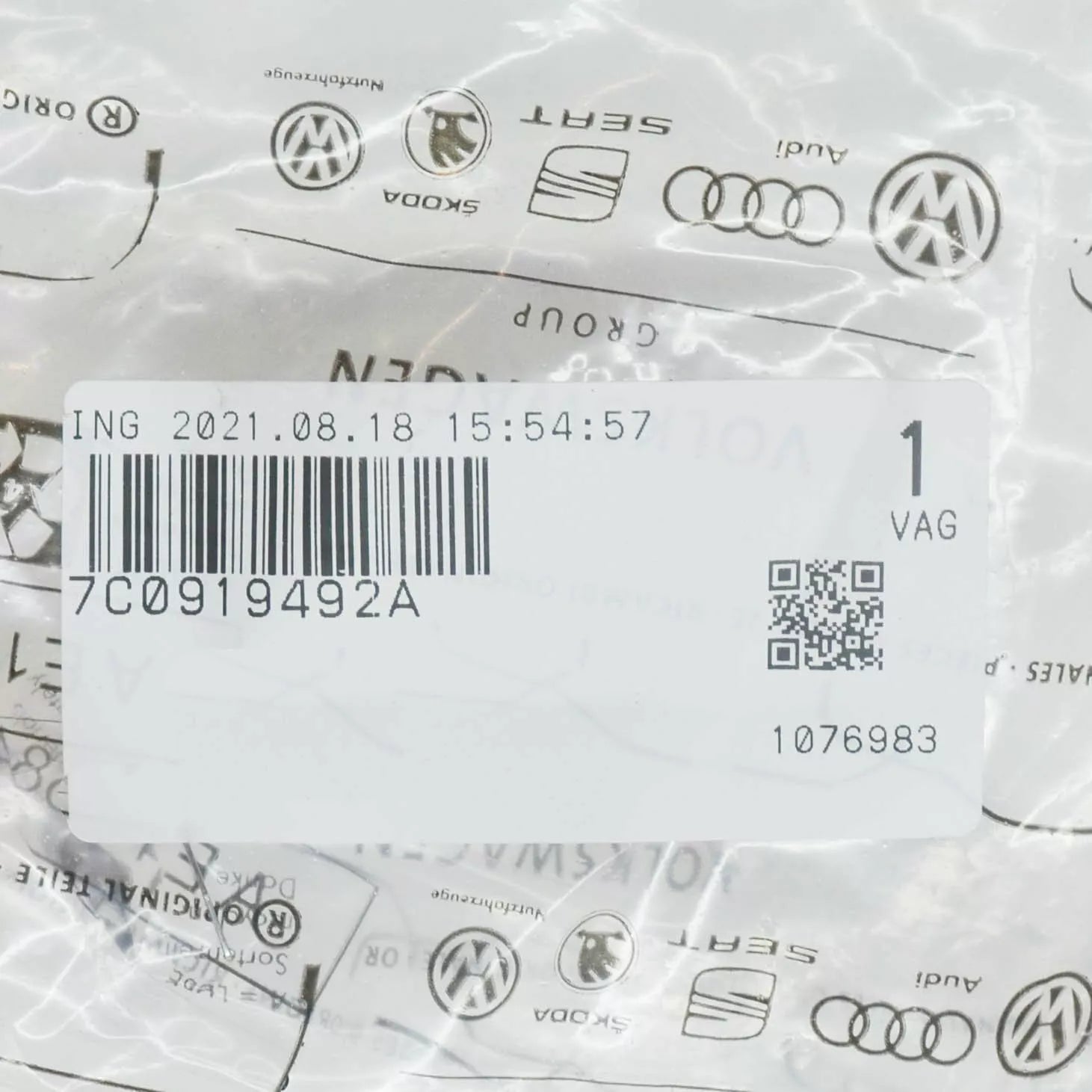 NEW VW CRAFTER SZ MK2 REAR CENTER PARKTRONIC SENSOR BRACKET 7C0919492A ORIGINAL