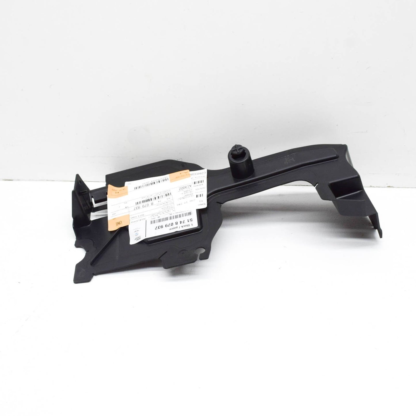 new bmw 8 cabrio m f91 left side radiator air duct 51748079937 original