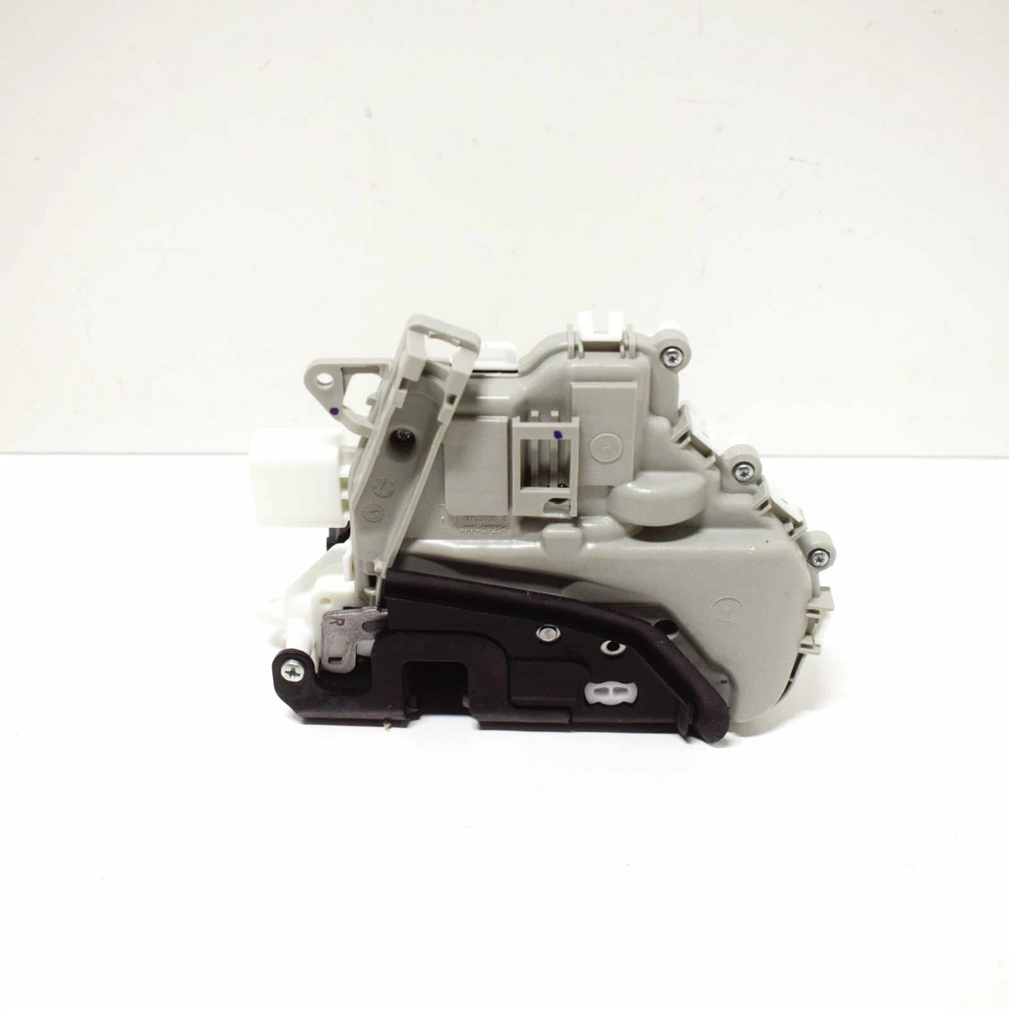 NEW AUDI A4 B8 FRONT RIGHT DOOR LOCK RHD 8J2837016E ORIGINAL