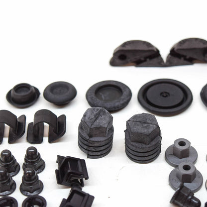 NEW AUDI A3 CABRIO 8V FRONT BONNET HOOD PANEL HARDWARE KIT 8V0098615 ORIGINAL