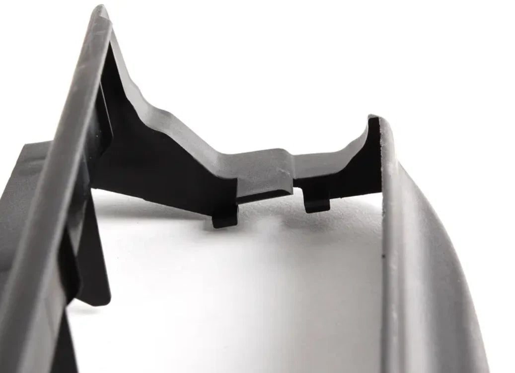 NEW BMW 3 CABRIO E93 REAR RIGHT SEAT COVERING 52109116938 9116938 2013 13580116