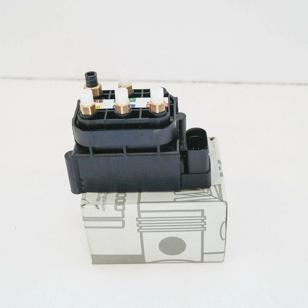 NEW MERCEDES BENZ S CLASS W222 VALVE BLOCK A0993200058