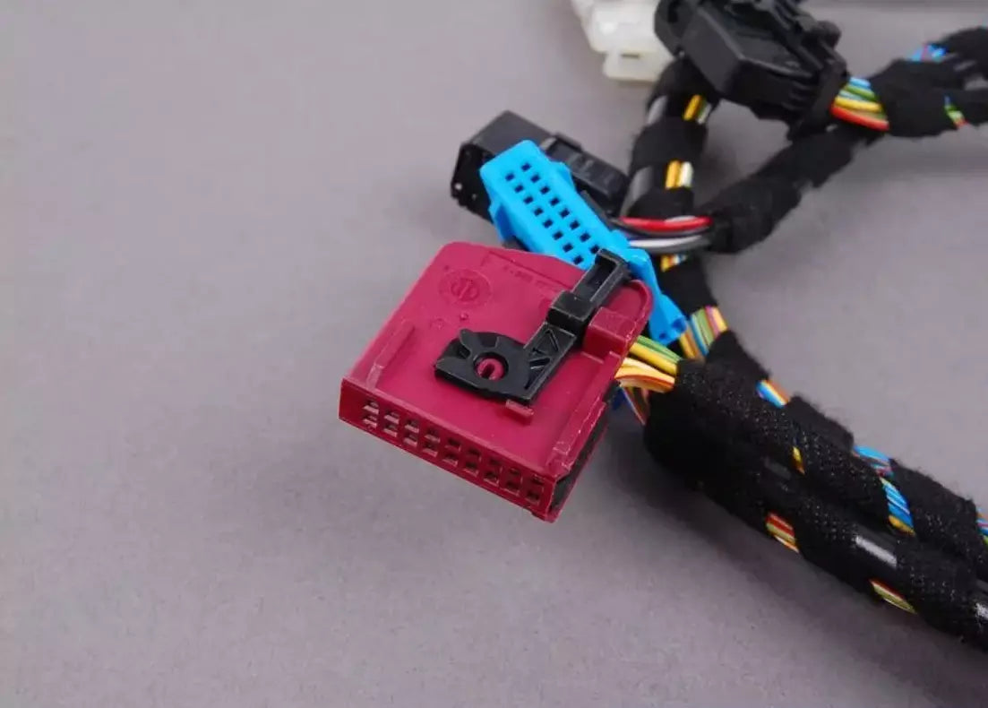 NEW BMW 7 E38 NAVIGATION CONNECTING LEAD 61128377432 8377432 ORIGINAL