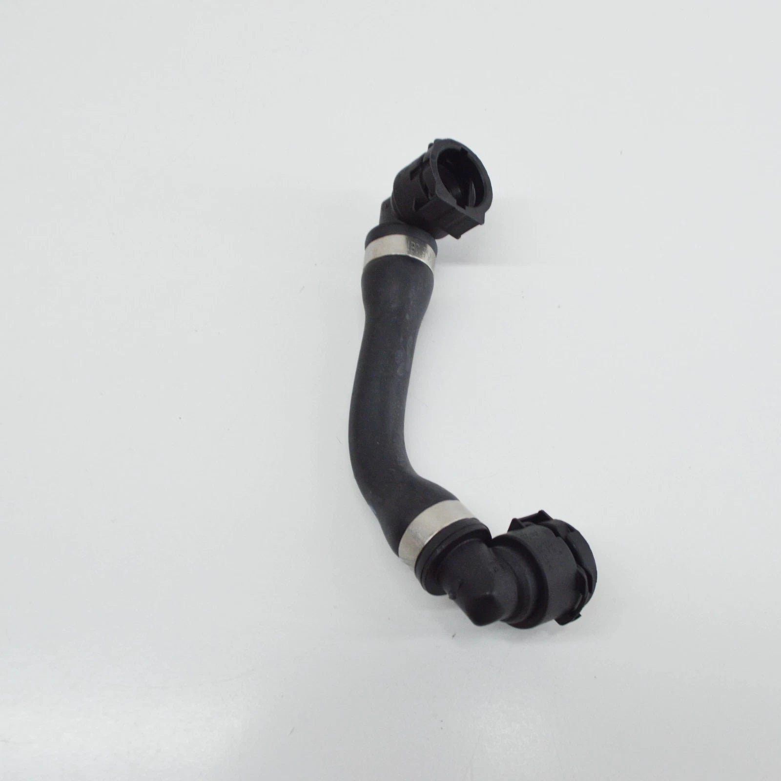 NEW BMW 5 E39 COOLING SYSTEM WATER HOSE 2247725 11532247725 ORIGINAL