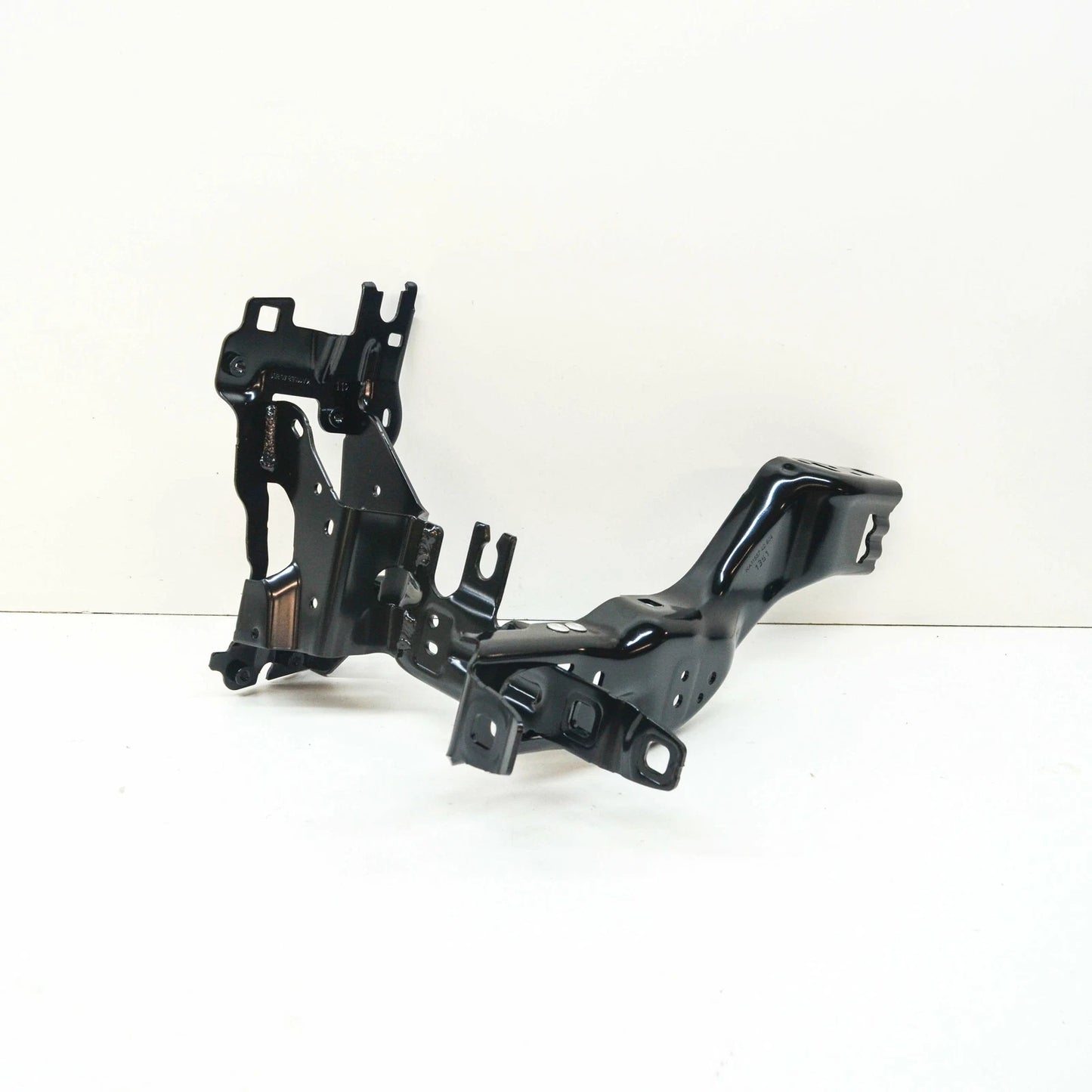 NEW BMW 5 G30 M5 F90 FRONT RIGHT HEADLIGHT BRACKET MOUNT 51647383858 ORIGINAL