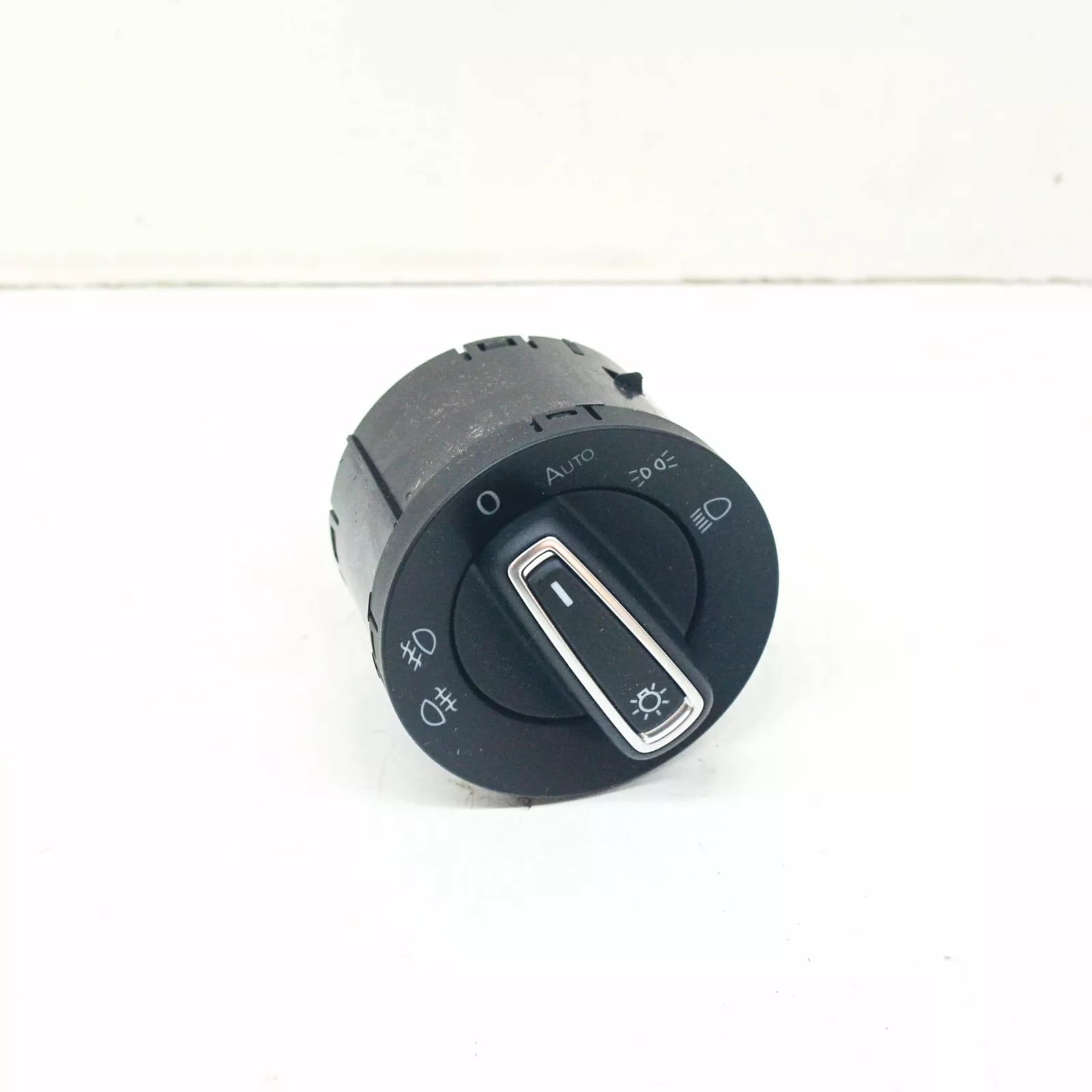 NEW VOLKSWAGEN GOLF MK7 5G HEADLIGHT SWITCH 5G0941431BDWZU