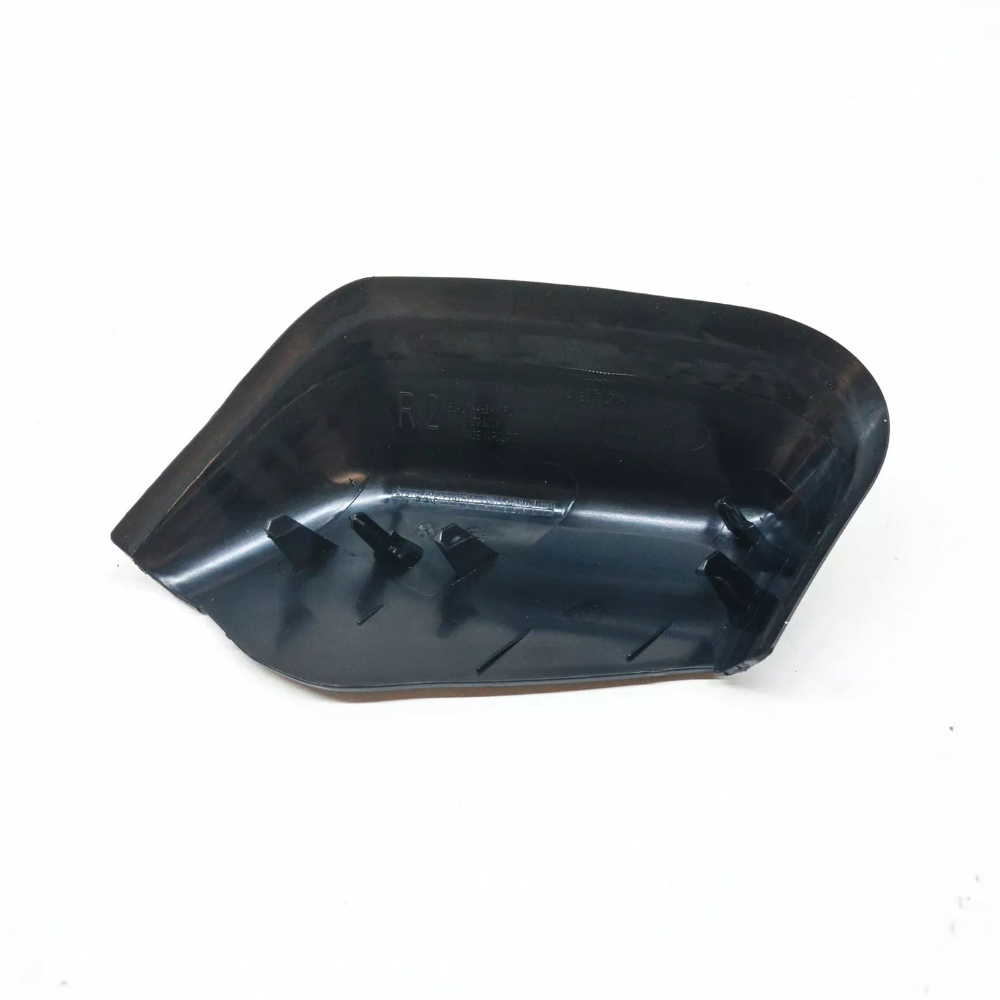 NEW AUDI E-TRON REAR RIGHT TRUNK TAIL LIGHT BRACKET 4KE945256A ORIGINAL