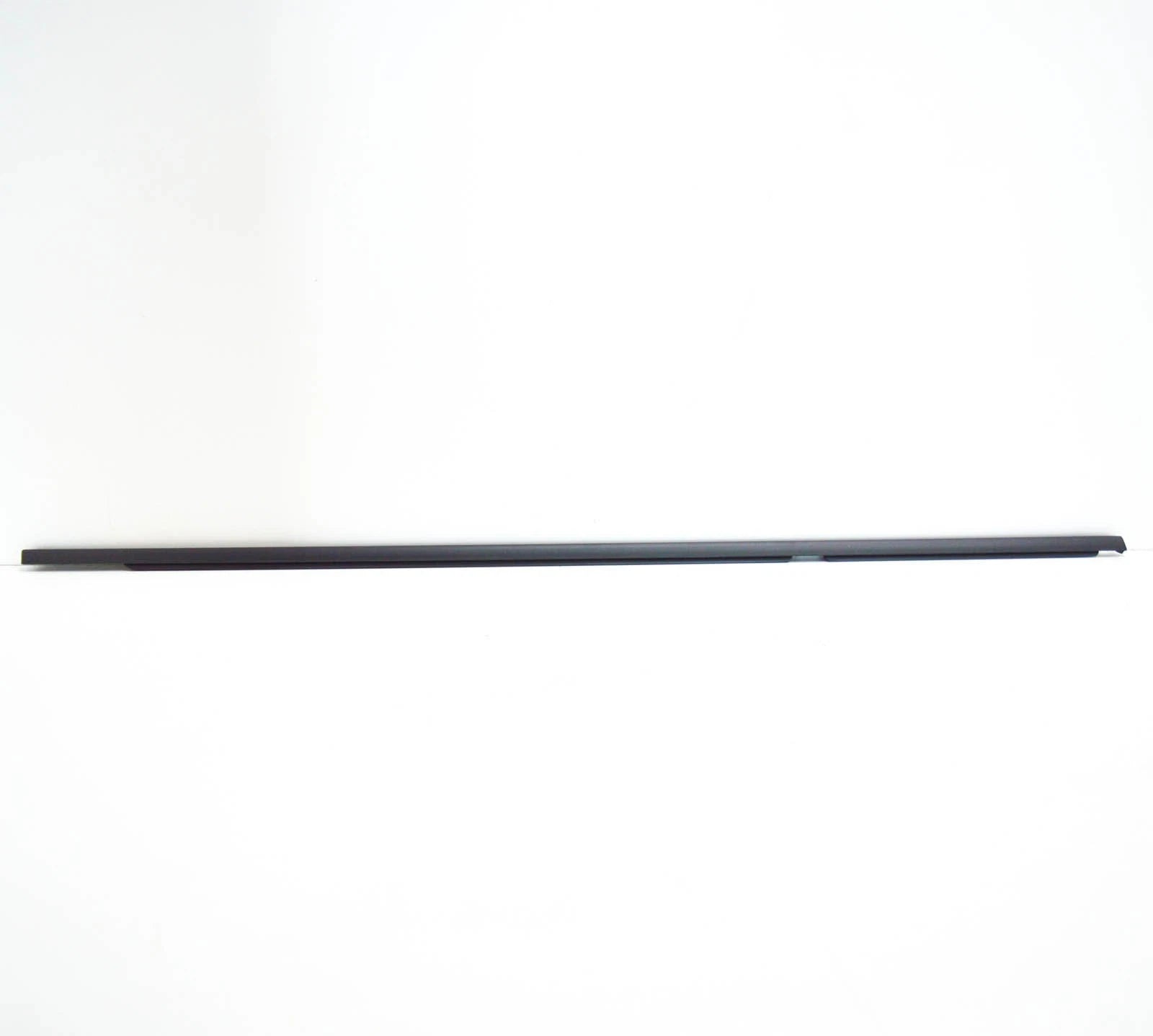 NEW BMW 3 E90 REAR RIGHT DOOR WEATHER STRIP 51357060250 ORIGINAL